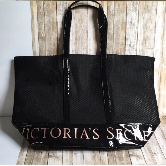 PINK Victoria's Secret Handbags - Victoria secret black tote😍